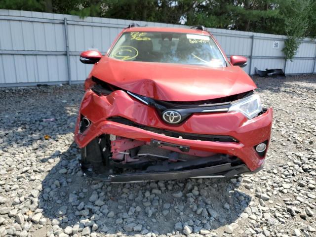 Photo 9 from auction – 2017 TOYOTA RAV4 XLE with VIN JTMRFREV3HJ162483