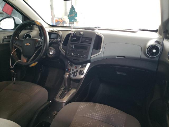 Photo 9 from auction – 2015 CHEVROLET SONIC LS with VIN 1G1JA5SH8F4149042