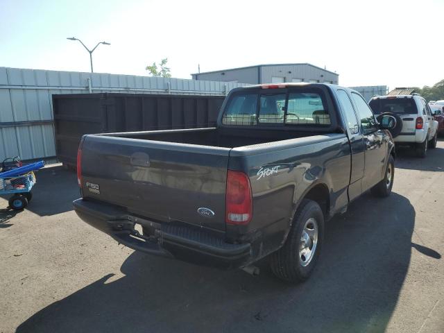 Photo 4 from auction – 2002 FORD F150 with VIN 1FTRX17272NA48892