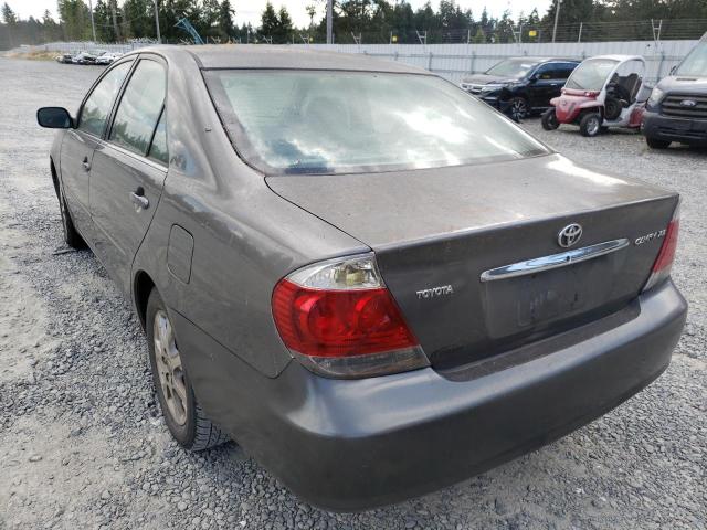 Photo 3 from auction – 2005 TOYOTA CAMRY LE with VIN 4T1BE30K75U979492