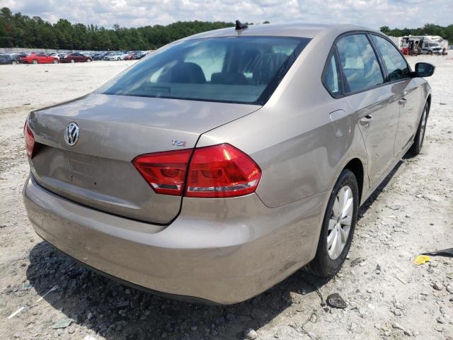 Photo 4 from auction – 2015 VOLKSWAGEN PASSAT S with VIN 1VWAT7A39FC010494