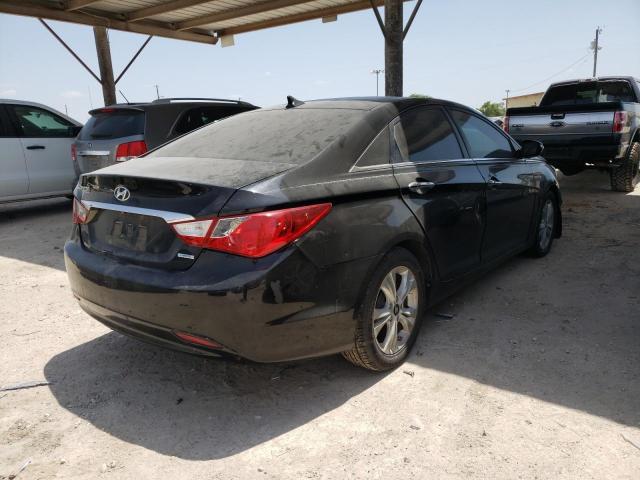 Photo 4 from auction – 2011 HYUNDAI SONATA SE with VIN 5NPEC4AC7BH017719