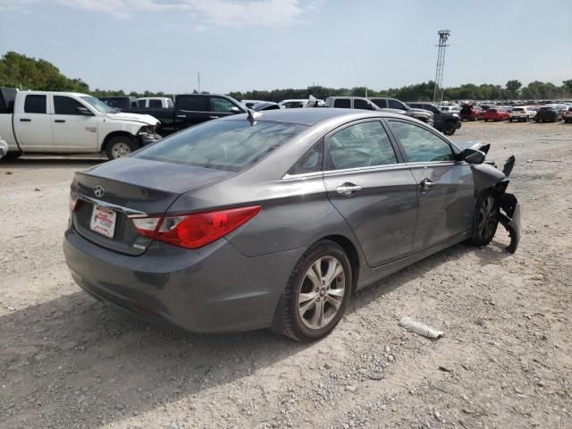 Photo 4 from auction – 2011 HYUNDAI SONATA SE with VIN 5NPEC4AC7BH130358