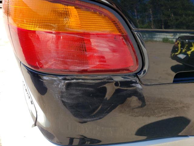 Photo 9 from auction – 2000 TOYOTA SIENNA with VIN 4T3ZF13C6YU178584