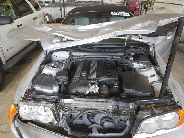 Photo 7 from auction – 2003 BMW 330 CI with VIN WBABS53423JU97417