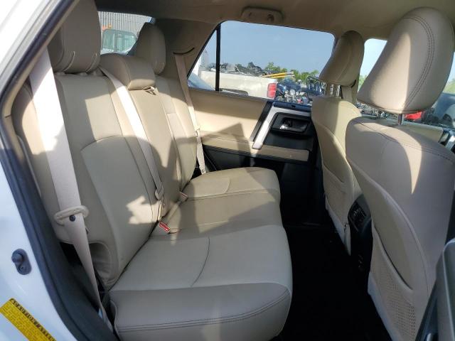Photo 6 from auction – 2019 TOYOTA 4RUNNER SR with VIN JTEZU5JR5K5210410
