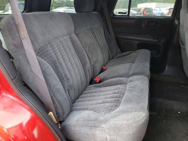 Photo 6 from auction – 2000 CHEVROLET BLAZER with VIN 1GNDT13W8Y2260121