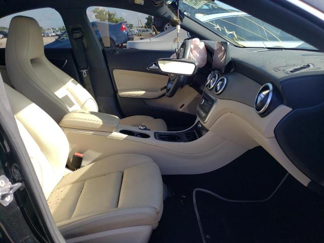 Photo 5 from auction – 2018 MERCEDES-BENZ CLA 250 with VIN WDDSJ4EB7JN643222