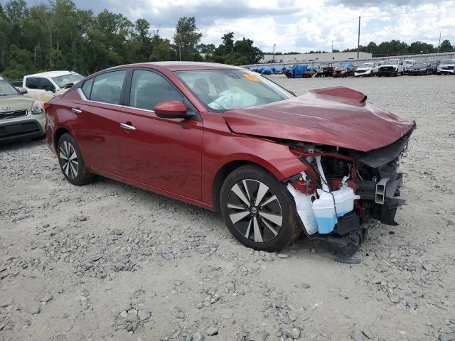 NISSAN ALTIMA SV 2021 with VIN 1N4BL4DV2MN411461 - Photo from auction