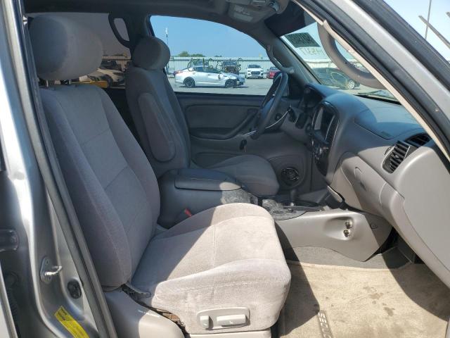 Photo 5 from auction – 2003 TOYOTA SEQUOIA SR with VIN 5TDBT44A13S145317