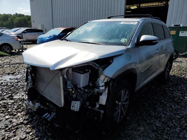 Photo 2 from auction – 2019 TOYOTA HIGHLANDER with VIN 5TDJZRFH2KS629142