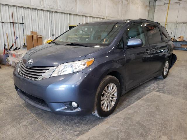 Photo 2 from auction – 2016 TOYOTA SIENNA XLE with VIN 5TDYK3DC5GS720131