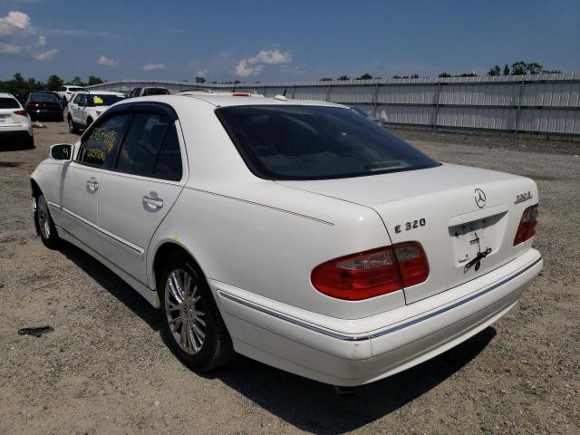 Photo 3 from auction – 2001 MERCEDES-BENZ E 320 with VIN WDBJF65J11B365542