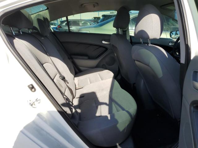Photo 6 from auction – 2018 KIA FORTE LX with VIN 3KPFK4A79JE219975