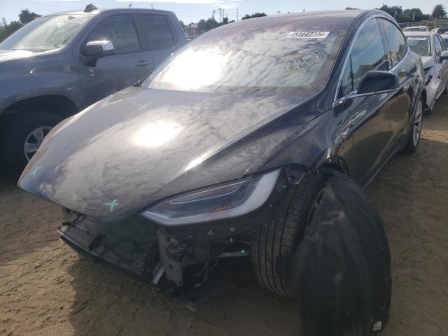 Photo 2 from auction – 2018 TESLA MODEL X with VIN 5YJXCAE29JF137334