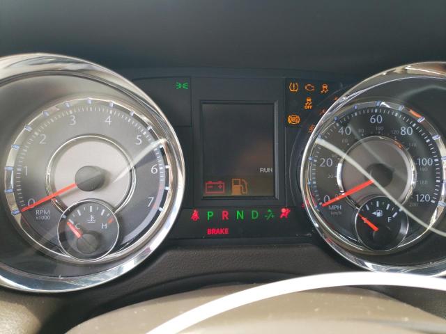 Photo 8 from auction – 2015 CHRYSLER TOWN & COU with VIN 2C4RC1BG8FR573175