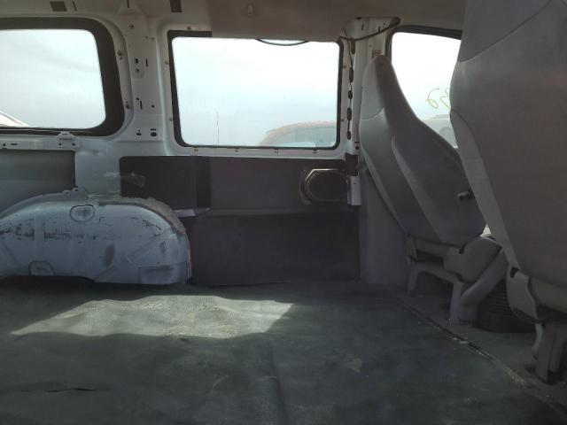 Photo 6 from auction – 2000 FORD WINDSTAR with VIN 2FTZA5440YBC08226