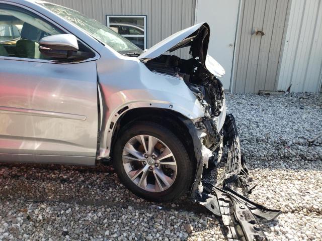 Photo 9 from auction – 2015 TOYOTA HIGHLANDER with VIN 5TDBKRFH6FS093679