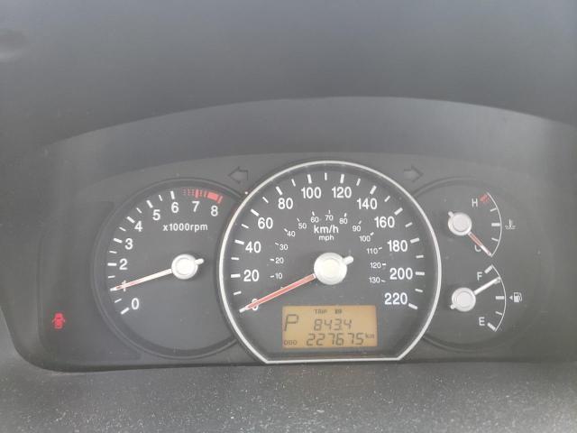 Photo 8 from auction – 2008 KIA RONDO BASE with VIN KNAFG525487127698