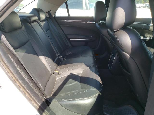 Photo 6 from auction – 2017 CHRYSLER 300 LIMITE with VIN 2C3CCAAG3HH599753