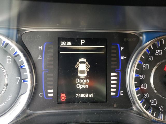 Photo 8 from auction – 2015 CHRYSLER 200 LIMITE with VIN 1C3CCCAB8FN685029