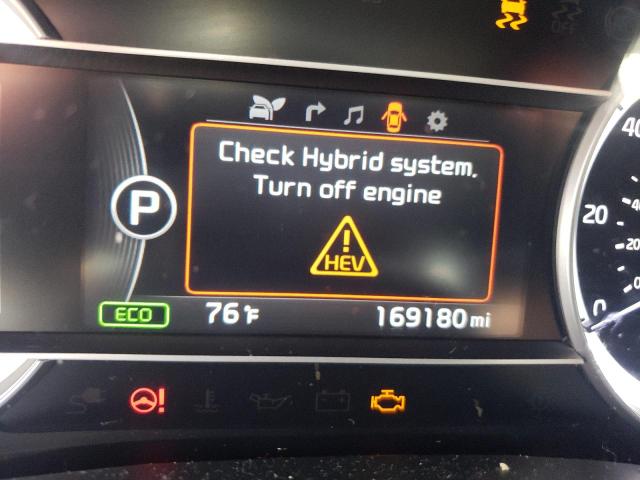 Photo 8 from auction – 2017 KIA NIRO EX with VIN KNDCC3LC2H5053826