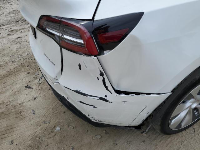 Photo 9 from auction – 2020 TESLA MODEL Y with VIN 5YJYGDEE3LF027399