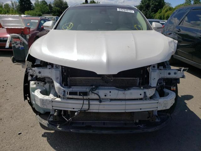 Photo 9 from auction – 2017 LINCOLN MKX RESERV with VIN 2LMPJ6LR6HBL44855