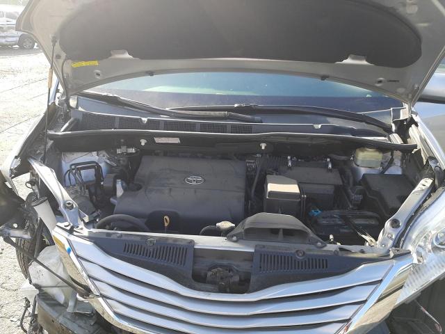 Photo 7 from auction – 2015 TOYOTA SIENNA LE with VIN 5TDKK3DC4FS656071
