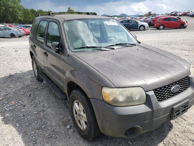 Photo 9 from auction – 2005 FORD ESCAPE XLS with VIN 1FMYU92Z85KA08989