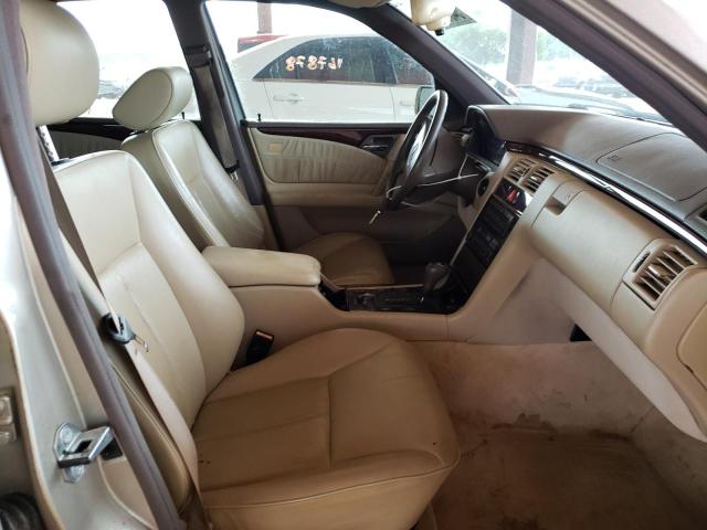 Photo 5 from auction – 1996 MERCEDES-BENZ E 320 with VIN WDBJF55F0TJ020968