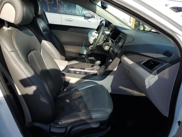 Photo 5 from auction – 2017 HYUNDAI SONATA SE with VIN 5NPE24AF5HH524477