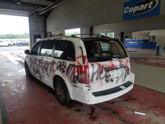Photo 3 from auction – 2010 CHRYSLER TOWN & COU with VIN 2A4RR6DX7AR261098