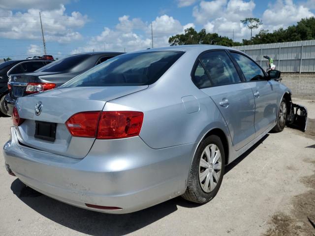 Photo 4 from auction – 2014 VOLKSWAGEN JETTA BASE with VIN 3VW2K7AJ3EM219216