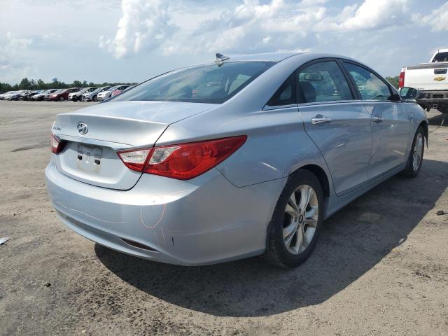 Photo 4 from auction – 2013 HYUNDAI SONATA SE with VIN 5NPEC4AC1DH565167