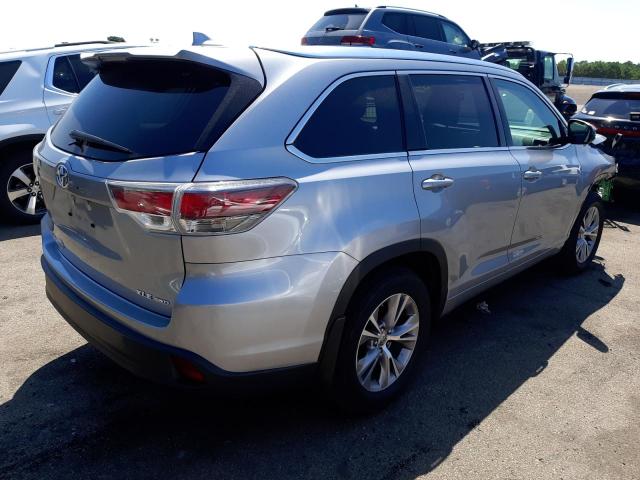 Photo 4 from auction – 2015 TOYOTA HIGHLANDER with VIN 5TDJKRFH2FS223016