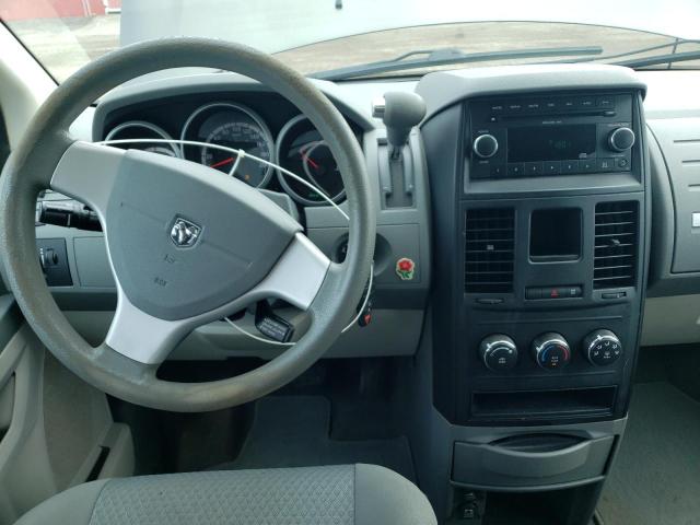 Photo 9 from auction – 2010 DODGE GRAND CARA with VIN 2D4RN4DE2AR251845