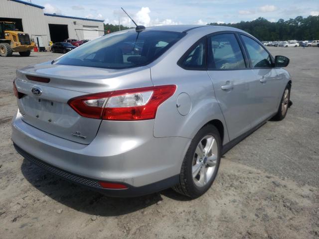 Photo 4 from auction – 2014 FORD FOCUS SE with VIN 1FADP3F28EL295206