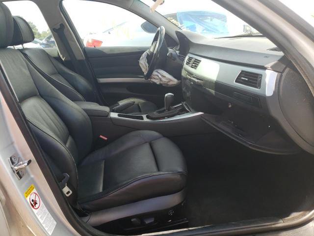 Photo 5 from auction – 2006 BMW 325 I with VIN WBAVB13596KX37155