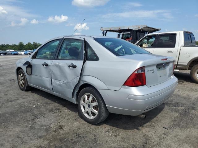 Photo 3 from auction – 2005 FORD FOCUS ZX4 with VIN 1FAFP34N95W306380