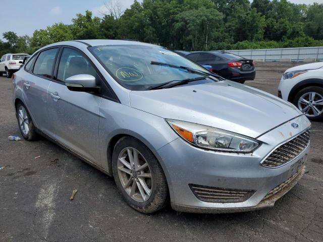 FORD FOCUS SE 2015 with VIN 1FADP3F28FL375798 - Photo from auction