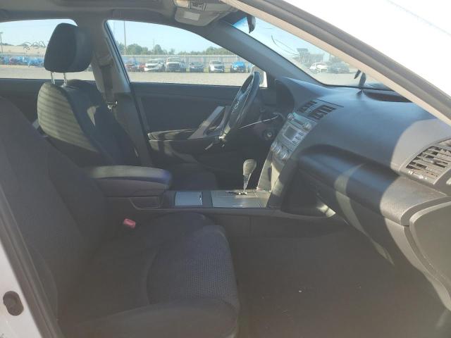 Photo 5 from auction – 2011 TOYOTA CAMRY BASE with VIN 4T1BF3EK0BU724412