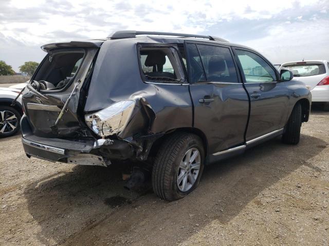 Photo 4 from auction – 2013 TOYOTA HIGHLANDER with VIN 5TDBK3EH0DS210331