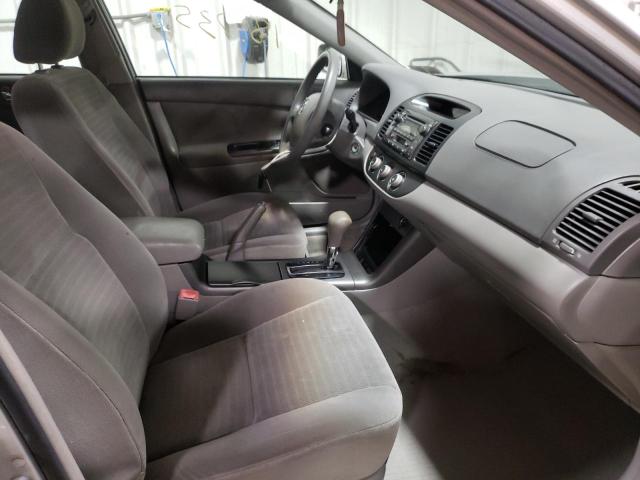 Photo 5 from auction – 2005 TOYOTA CAMRY LE with VIN 4T1BE30K45U982561