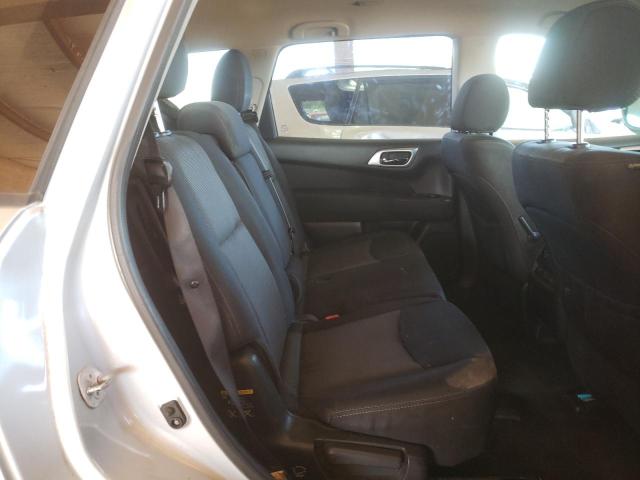 Photo 6 from auction – 2017 NISSAN PATHFINDER with VIN 5N1DR2MN6HC613996