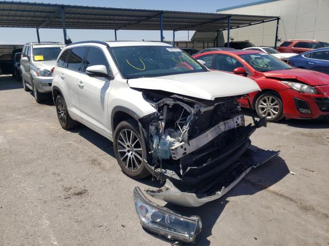 TOYOTA HIGHLANDER 2017 with VIN 5TDKZRFH1HS517509 - Photo from auction