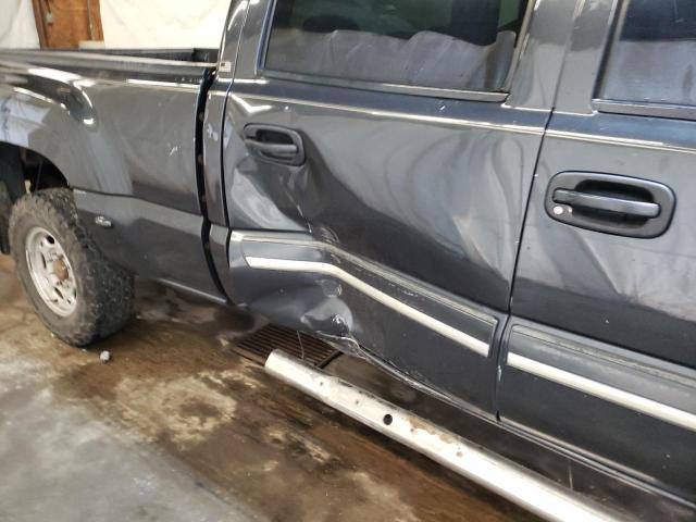 Photo 9 from auction – 2003 CHEVROLET SILVERADO with VIN 1GCGK13U03F190123
