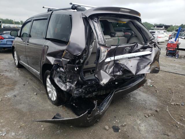 Photo 3 from auction – 2011 TOYOTA SIENNA with VIN 5TDYK3DC2BS118215