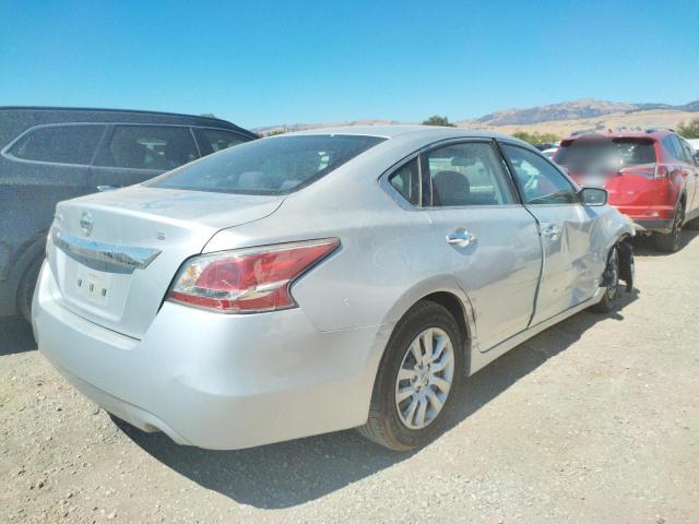 Photo 4 from auction – 2015 NISSAN ALTIMA 2.5 with VIN 1N4AL3AP2FN324187