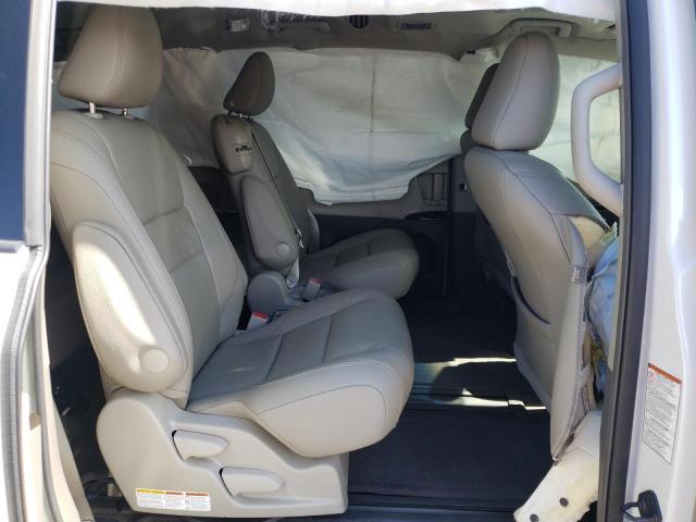 Photo 6 from auction – 2015 TOYOTA SIENNA XLE with VIN 5TDYK3DC4FS654346